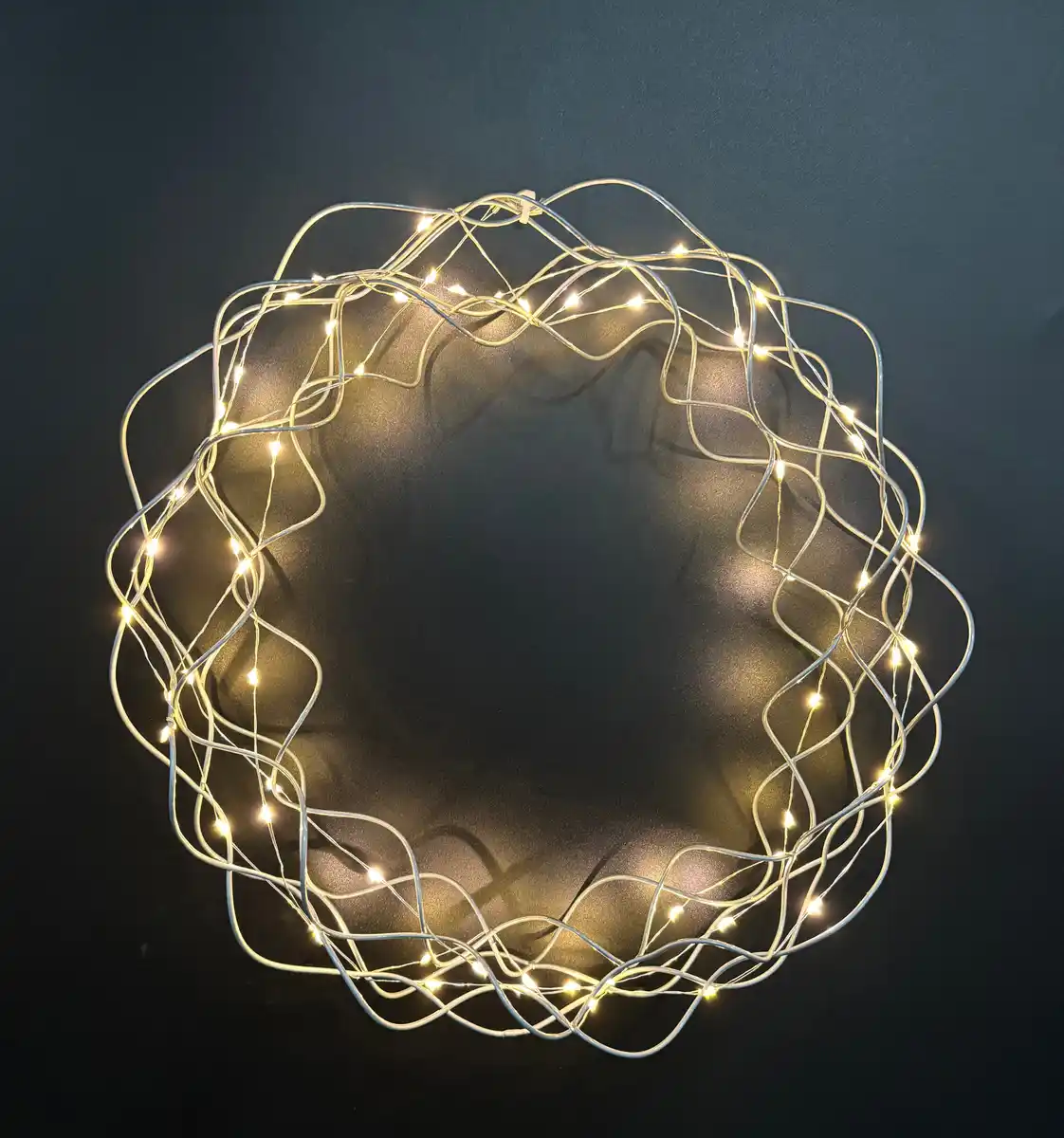 Bild 1 von TrendLine LED Lichterkranz Ø 30 cm silber warmweiß