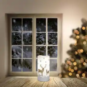 LED-Echtwachskerze mit Hirsch-Motiv