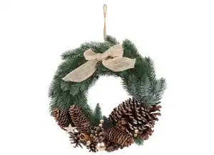 Türkranz mit goldenen Kugeln