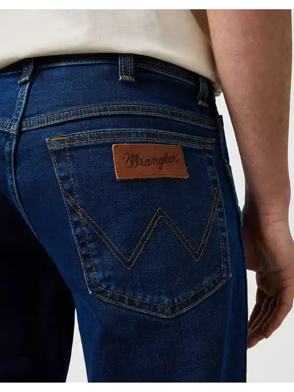 Bild 4 von Herren Jeans Pink