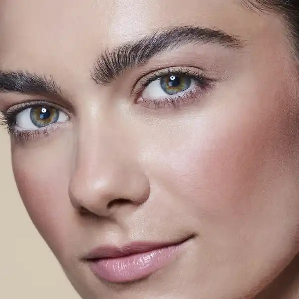 Bild 2 von e.l.f. Cosmetics Primer-Infused Matte Blush Always Cheeky, 10 g