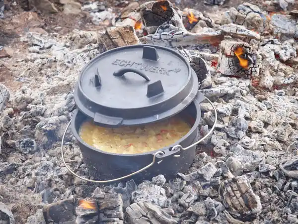 Bild 2 von ECHTWERK ECHTWERK Dutch Oven »Guss«, robust und kratzfest