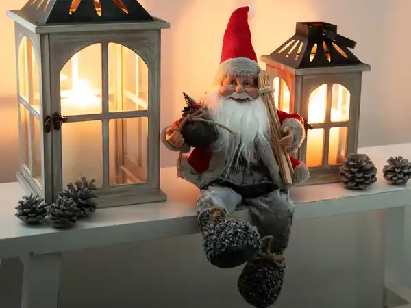 Bild 1 von Weihnachtsmann Kantenhocker 50cm