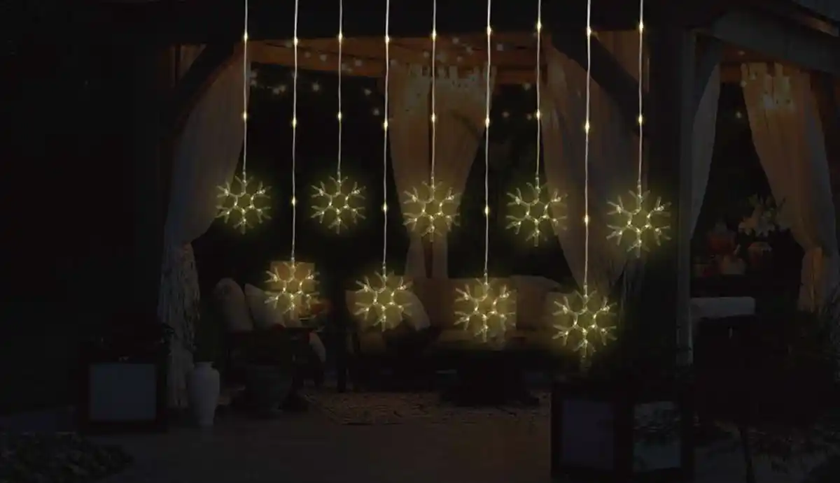 Bild 1 von Schneeflockenlichterkette121 LED ww IP 44 3AATimer