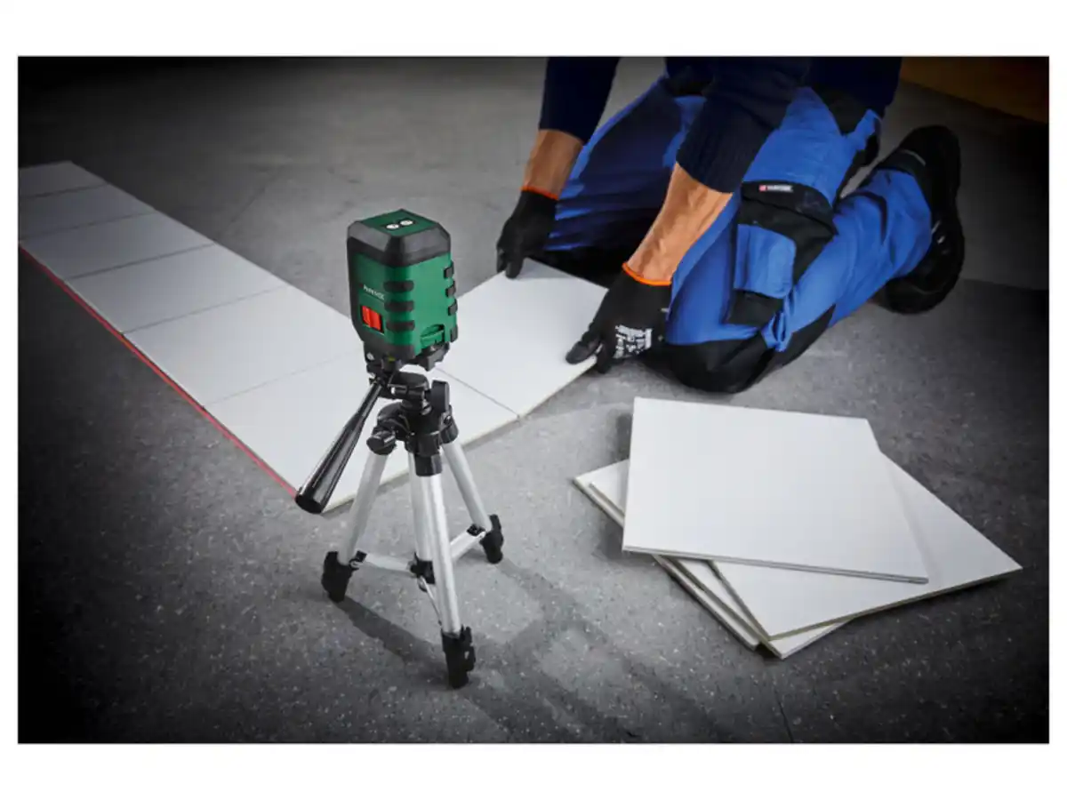 Bild 3 von PARKSIDE® Kreuzlinienlaser »PKLL 10 B3«, mit Stativ