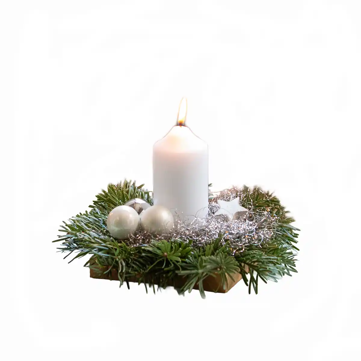 Bild 1 von Adventsgesteck Nordmann klein wollweiß