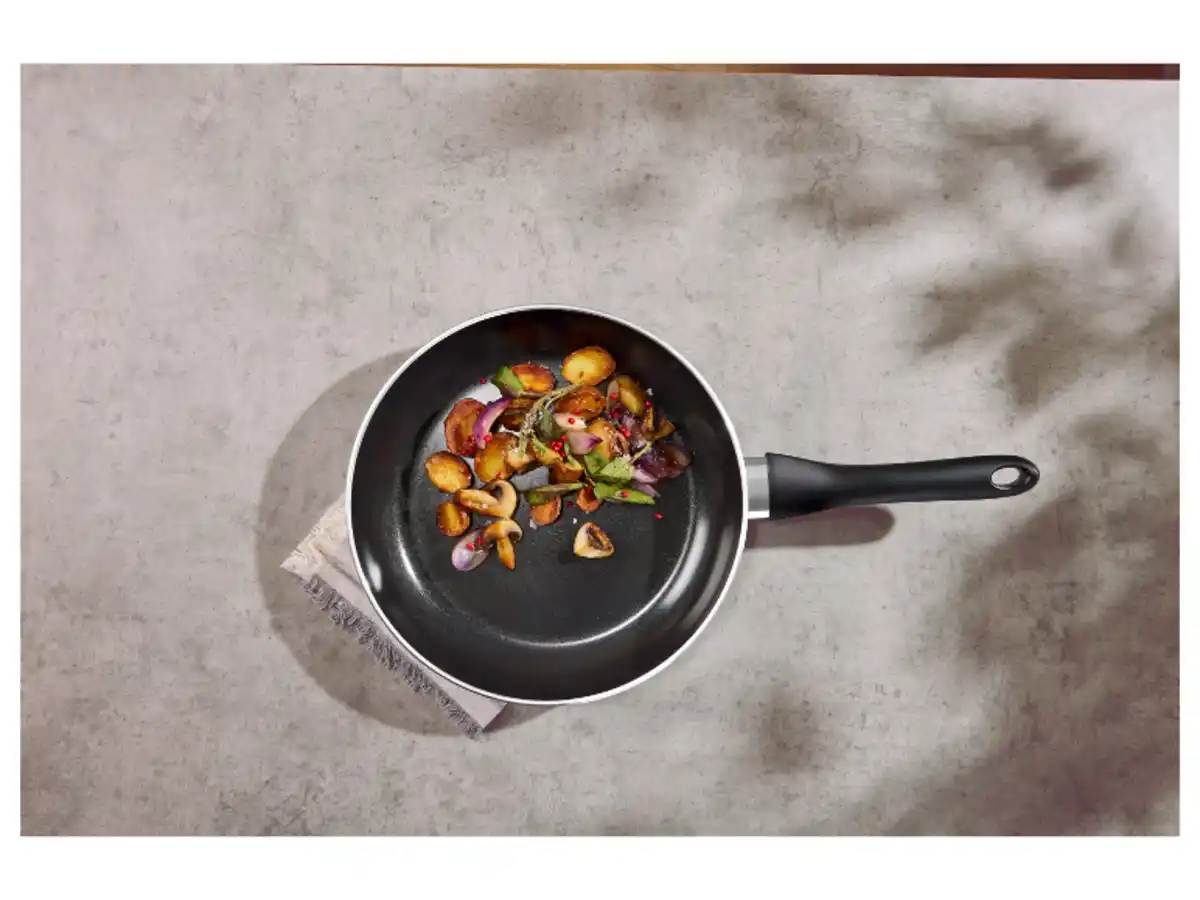 Bild 2 von SILVERCREST® Aluminium-Pfanne, Antihaftbeschichtung, Ø 28 cm