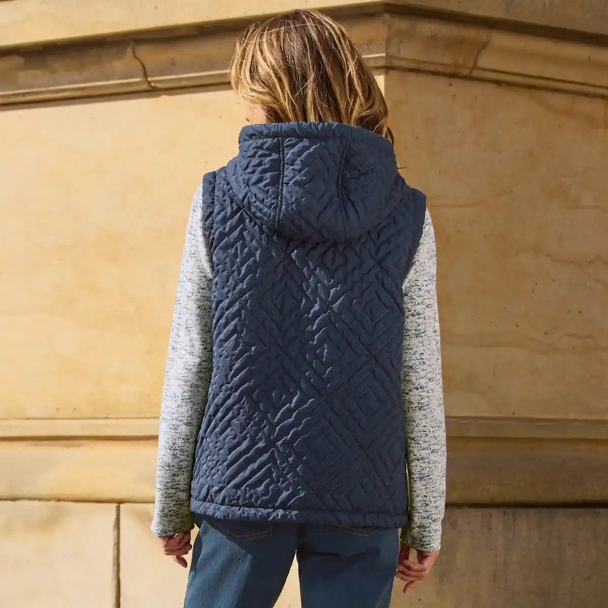 Bild 4 von Damen-Weste mit Kapuze