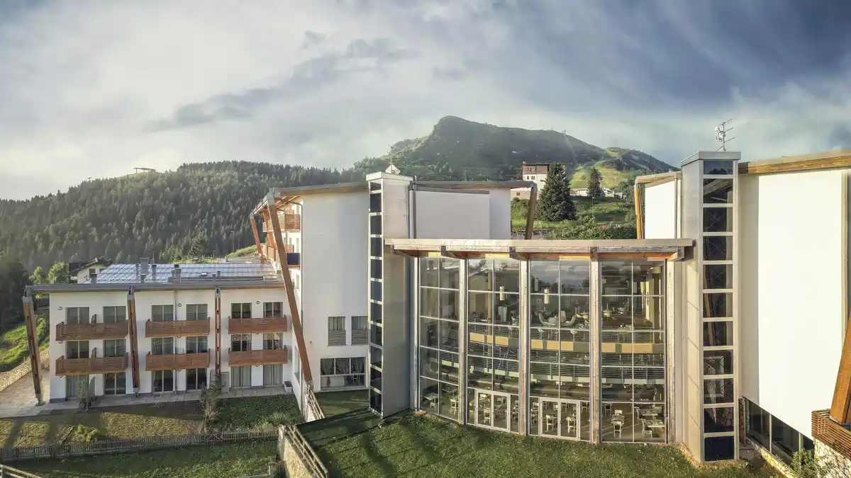 Bild 1 von Italien - Trentino - Monte Bondone - 4* Hotel Brenta Dolomites