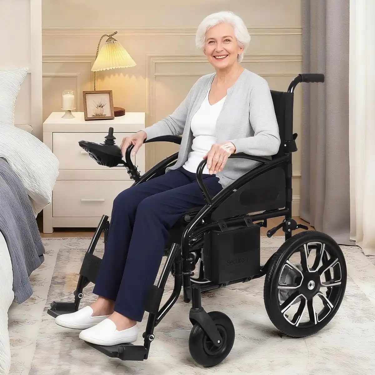 Bild 2 von Elektrischer Rollstuhl aus Edelstahl RST04-SCH ,Akku 24V 20AH, 7km/h