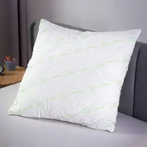 Füllkissen mit Mikrofaser-Satin-Bezug, ca. 80x80 cm