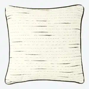 Dekokissen aus Chenille, ca. 45x45 cm