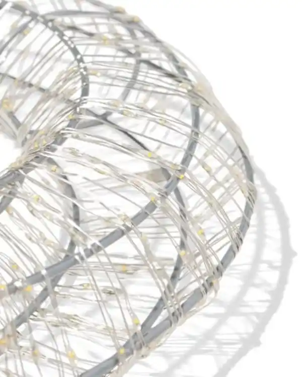 Bild 2 von LED-Donut-Kranz, ⌀ 40 × 6 cm, für den Innen- und Außenbereich geeignet