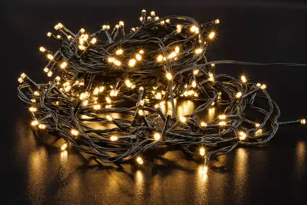 Bild 2 von LIV&BO® LED-Lichterkette mit 200 LEDs