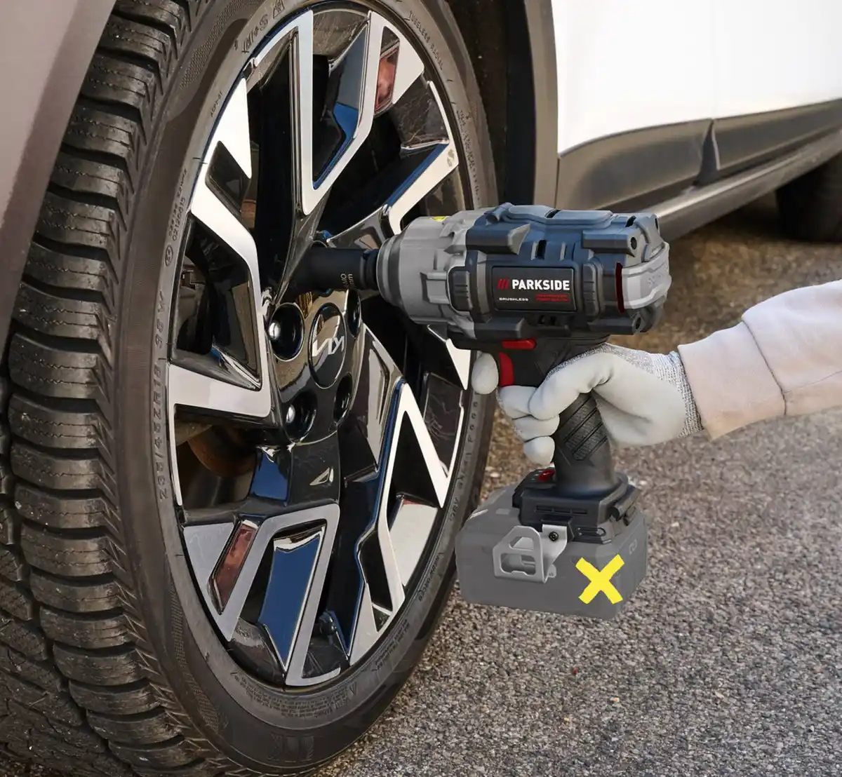 Bild 4 von PARKSIDE PERFORMANCE® Akku-Drehschlagschrauber 20 V »PASSP 20-Li C4«