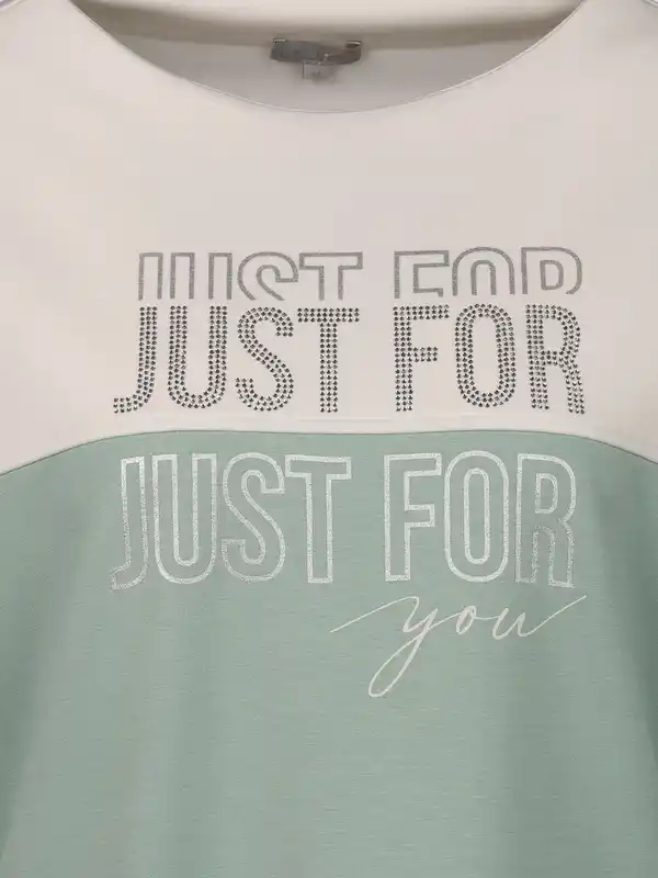 Bild 3 von Damen Sweatshirt mit Glitzersteinchen und Schriftprint Salbei