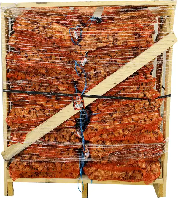 Bild 1 von Anfeuerholz Aktionspalette 96 Sack à 5 dm³