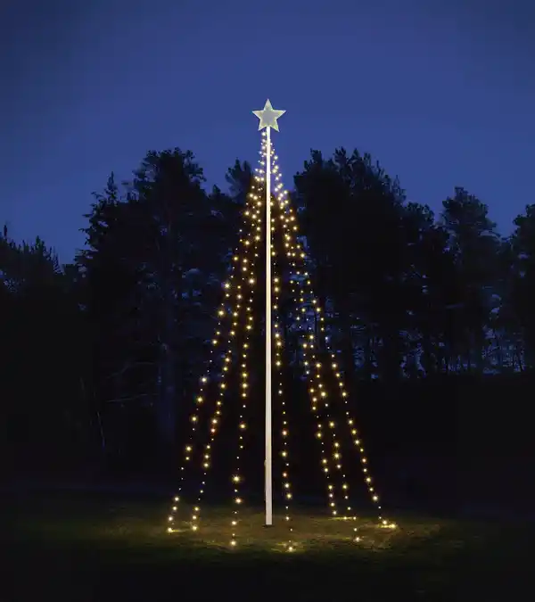 Bild 1 von Lichterpyramide 5m inkl. Fahnenmast 10 Stränge