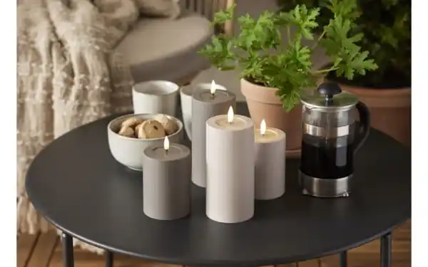 Bild 4 von Outdoor LED Kerze Flamme soft, graubraun, 17,5 cm