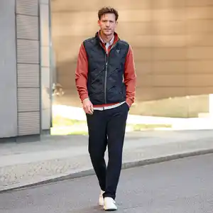 Herren-Hose mit elastischem Bund