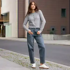 Damen-Jeans in Barrel-Form