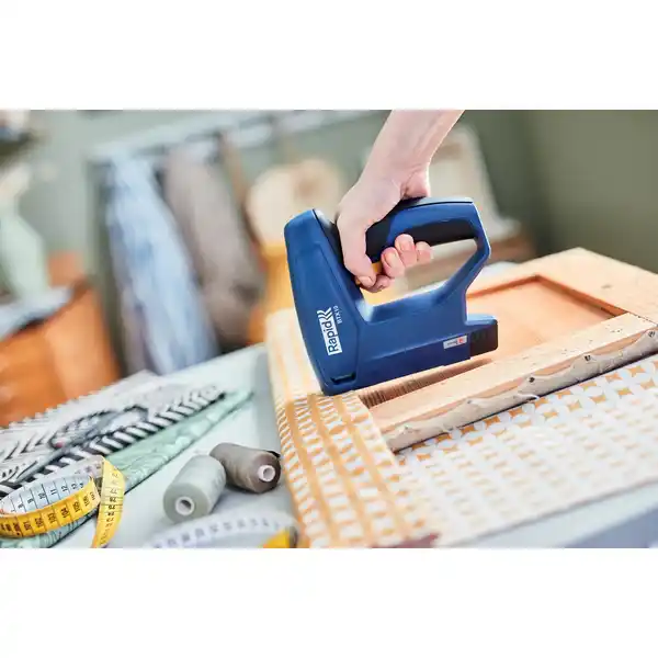 Bild 4 von Rapid Akku-Tacker BTX10 mit Integriertem 3,6 V Li-Ion-Akku