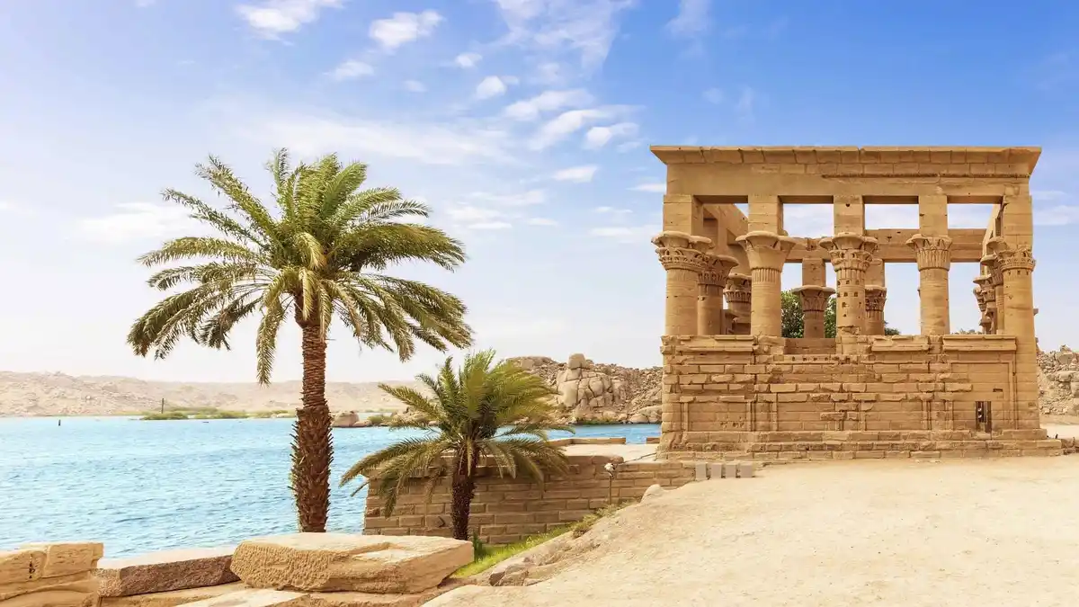 Bild 1 von Ägypten -Nilkreuzfahrt & Baden - 5* M/S Kleos & 5* Creek Hotel &amp; Residences El Gouna