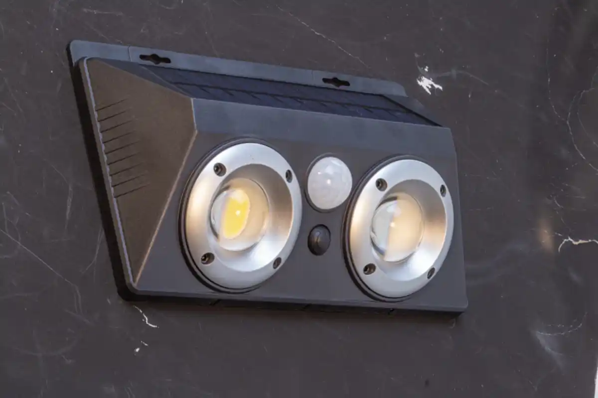 Bild 4 von LED Solar 2er Spotlicht