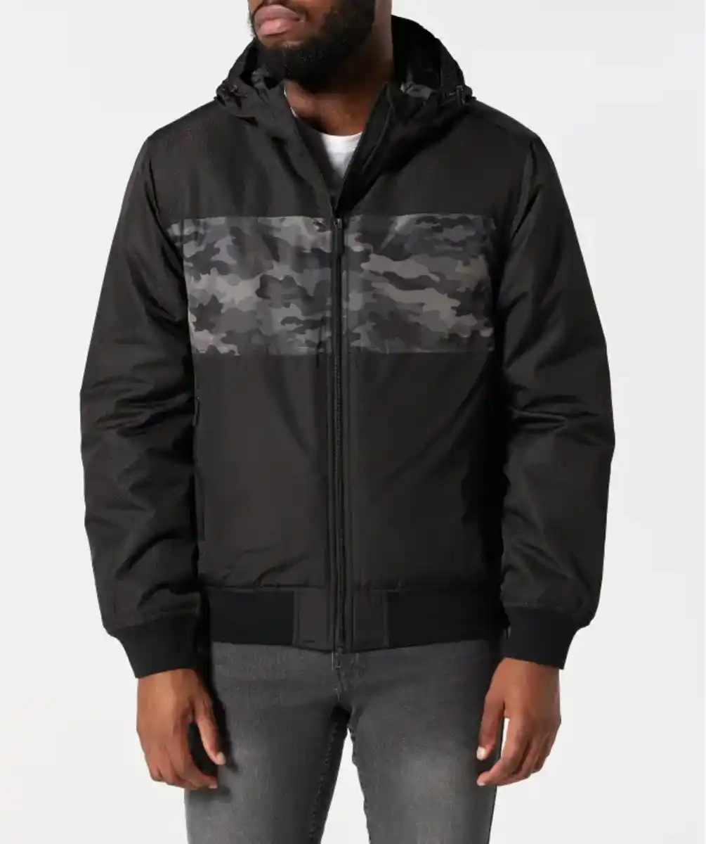 Bild 1 von Jacke mit Camouflage-Einsatz, schwarz bedruckt