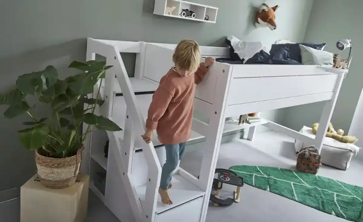 Bild 3 von Lifetime Halbhohes Bett mit Treppe