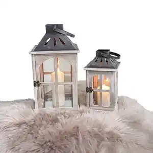 2teiliges-Set Holzlaternen mit Metalldach