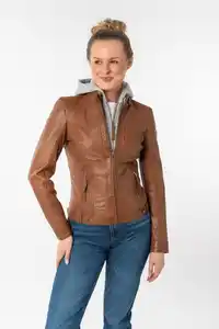 Gipsy Lederjacke Junja mit abnehmbarem Kapuzen-Einsatz und aufwendigen Biker-Details