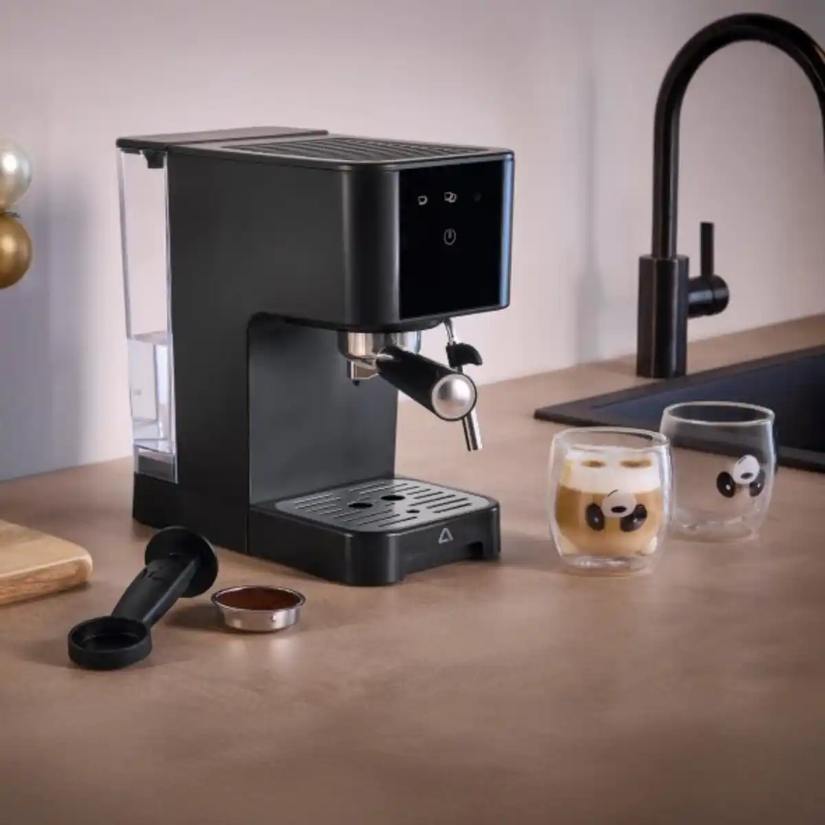 Bild 2 von AMBIANO Espresso-Maschine