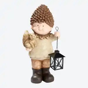 Deko-Figur mit Laterne