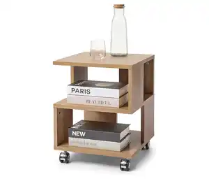 Couchtisch in Holzoptik auf Rollen