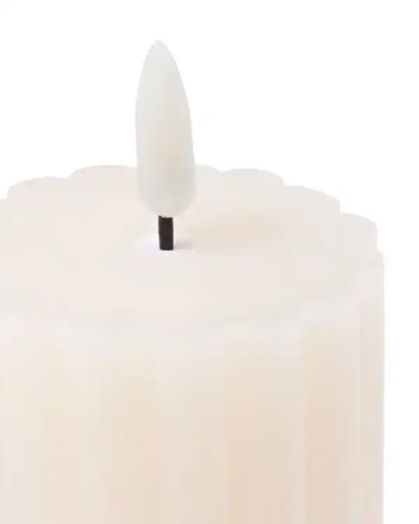 Bild 2 von LED-Formkerze, ⌀ 6,2 x 15 cm, Diabolo, Elfenbein