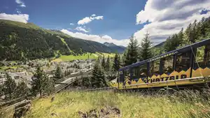 Schweiz - BIG FIVE - die schönsten Bahnstrecken Graubündens in der 1. Klasse