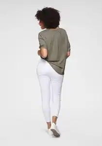 Tamaris Skinny-fit-Jeans schmale Beinweite, mit Gürtelschlaufenbund, mit Metallreißverschluss, Weiß