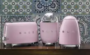 smeg 4-Slot-Toaster TSF03PKEU