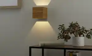 Trio LED-Wandleuchte, Pinienholz ´Kubus´