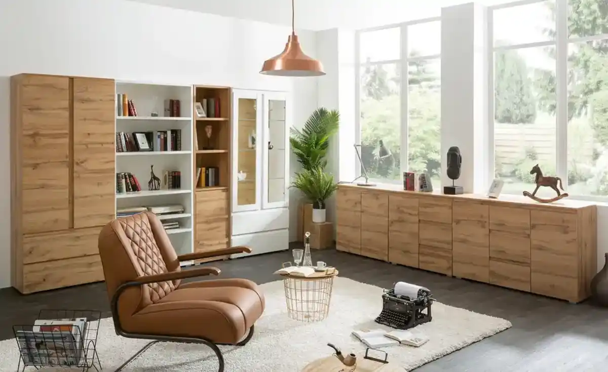 Bild 1 von Regal Tarent