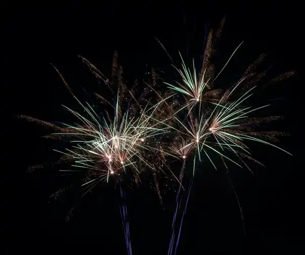 Bild 3 von COMET »Great Honor« Feuerwerksbatterie