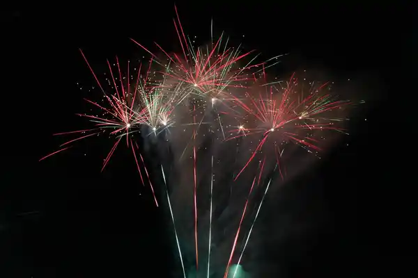 Bild 2 von WECO Verbund-Feuerwerk »Berserker«