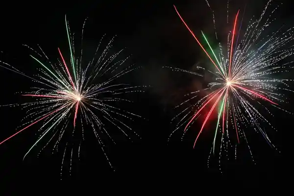 Bild 4 von WECO Verbund-Feuerwerk »Zenith«