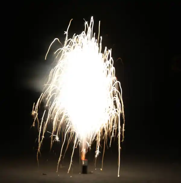 Bild 2 von WECO Multicolor-Fontänen-Batterie »Anubis«