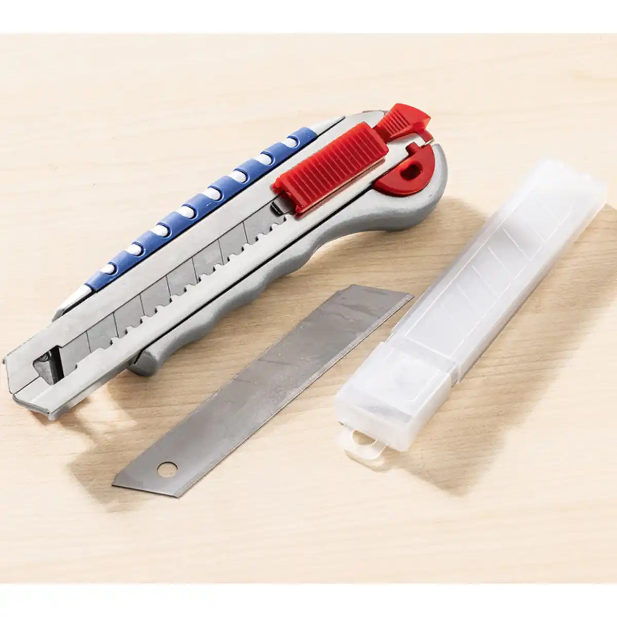 Bild 1 von Kraft Werkzeuge Profi-Cuttermesser