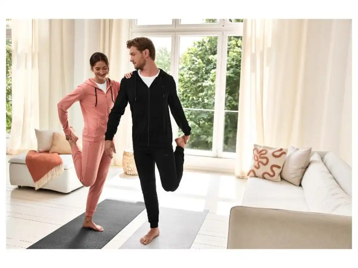 Bild 3 von CRIVIT Herren Sweatjacke