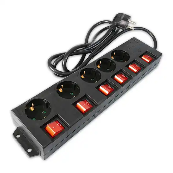 Bild 3 von Powertec Electric Einzeln schaltbare Steckdosen