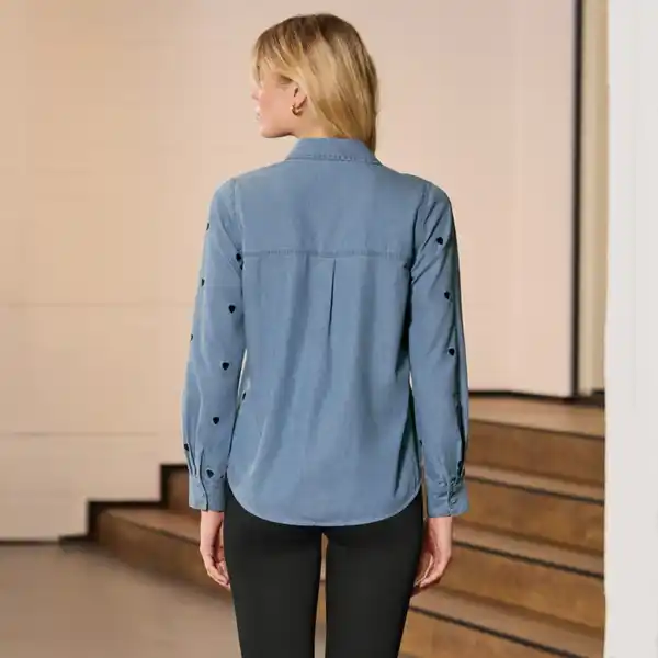 Bild 4 von Damen-Bluse mit Herz-Stickerei