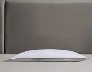 RIBECO Gänsefederkopfkissen Kalle, Füllung: Gänsefedern & -Daunen, Bezug: 100% Baumwolle, pflegeleicht!